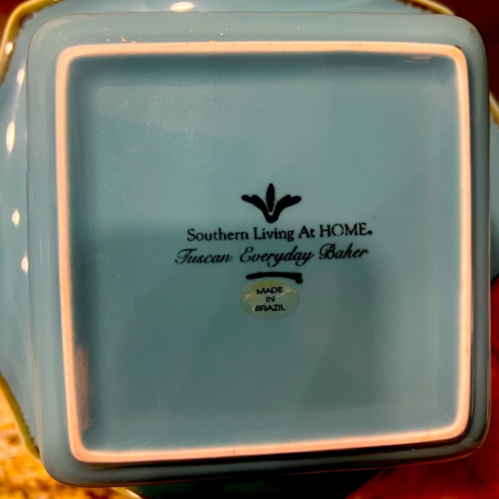 SOUTHERN LIVING at HOME Tuscan Everyday Baker Turquoise Square Casserole Dish 9"